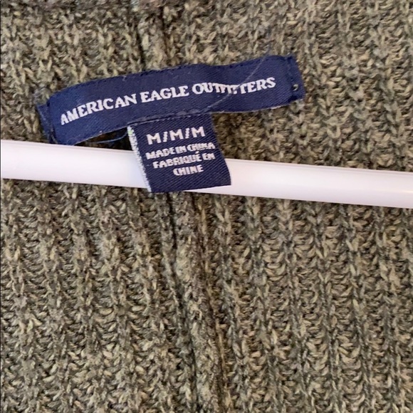 American Eagle Cardigan - Picture 3 of 5